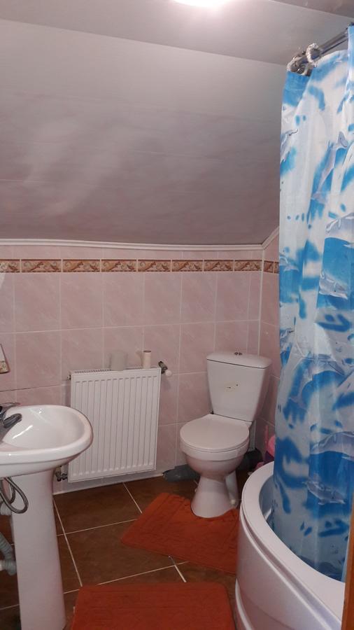 U Romana Yaremtche Extérieur photo
